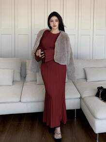 Seusyu Women Solid Color Round Neck Long Sleeve Minimalist Style Long Knitted Sweater Dress - Burgundy - View 2