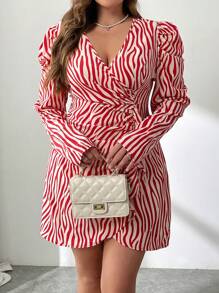 SHEIN Privé 大码优雅通勤工作服连衣裙，斑马纹，交叉V领，腰带，羊腿袖，适合音乐节 - 彩色 - 查看 3