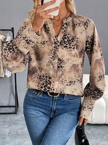SHEIN Clasi Blusa elegante de mujer con mangas de raglán y volantes con estampado de leopardo, para otoño/invierno - Multicolor - Ver 3