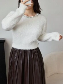 Modelyn Women's Elegant Rhinestone Decor Crew Neck Long Sleeve Pullover Sweater Knit Pullover Fall Winter - White - View 3