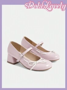 Dola Lovely 圆头露跟蝴蝶结粗跟高跟鞋，时尚女士高跟鞋情人节款