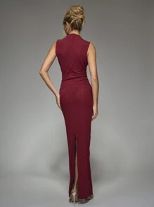 MISSGUIDED Embellished Double Layered Mesh High Neck Slash Cut-Out Bust Detail Sleeveless Flare Hem Maxi Dress Christmas - Burgundy - View 2