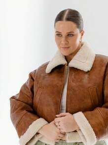 Aralina Chaqueta de aviador vintage con forma curva de piel artificial marrón forrada de borreguillo - Gris - Ver 6