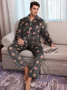 CoupledUp Conjunto de pijama para hombre de manga larga con estampado de oso y pantalones, con cuello abierto y de felpa