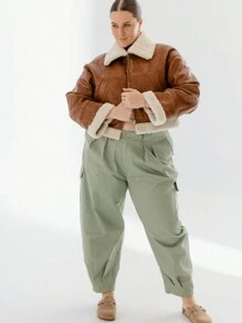 Aralina Chaqueta de aviador vintage con forma curva de piel artificial marrón forrada de borreguillo - Gris - Ver 7