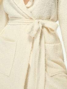 MISSGUIDED 蓬松领长袖系带长袍 - 杏色 - 查看 6