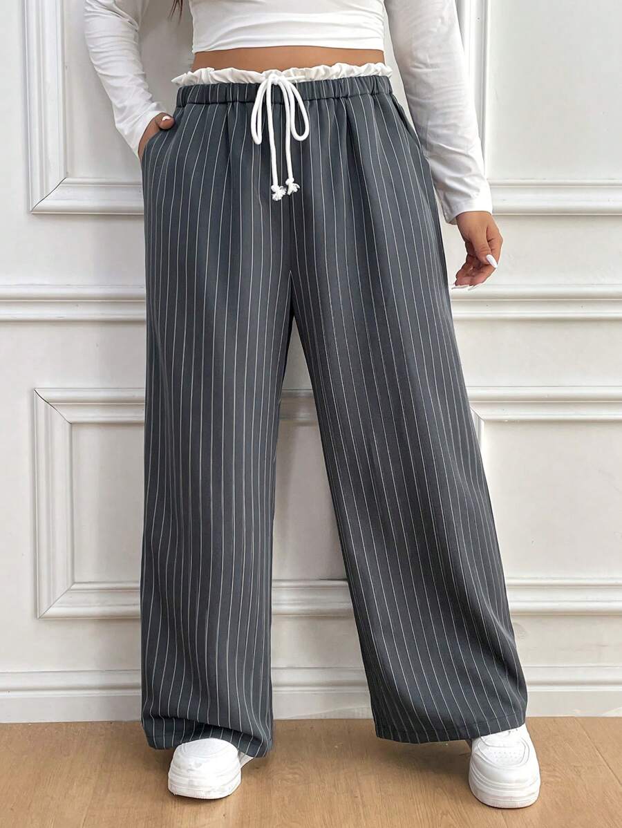 SHEIN Frenchy Quần dài kẻ sọc phối màu cạp cao xếp ly cỡ lớn, thu/đông - Nhiều màu - Xem 1
