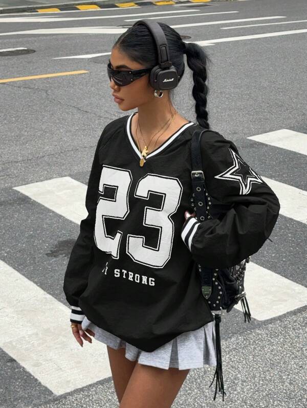 SHEIN Tween Girl Solid Color Splice Long Sleeve Digit Print Casual Loose T-Shirt, Fashion Street Long Sleeve T-Shirt, 23 Print T-Shirt Mommy And Me Matching Outfits (2 Pieces Are Sold Separately),In Fall/Winter