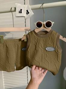 SHEIN Bộ 3 món/Bộ áo liền quần không tay họa tiết hoa 3D năng động tối giản giản dị cho bé trai kèm túi đựng, thích hợp cho các buổi đi chơi, mùa xuân/hè - Màu Khaki - Xem 1