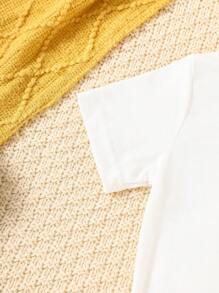 SHEIN Conjunto de 2 piezas para bebé niño con camiseta de manga corta y pantalones cortos, cómodo y duradero, con estampado gráfico lindo, ajuste relajado con cuello redondo en la camiseta y cintura con cordón en los pantalones, adecuado para primavera/verano - Multicolor - Ver 7