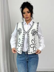 Calvaya French Minimalist Black & White Interwoven Knit Vest For Women