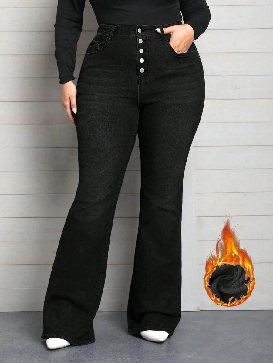 SHEIN Pantalones acampanados de mezclilla de talla grande para mujeres, elásticos, con efecto aterciopelado, color negro, diseño de múltiples botones, sexy, adecuados para otoño/invierno - Negro - Ver 1