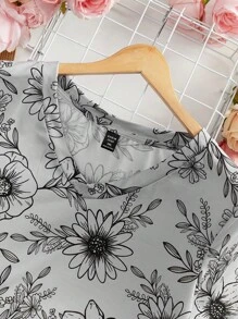 SHEIN LUNE Plus Size Floral Print Slim Fit Short Sleeve Summer T-Shirt - Grey - View 4
