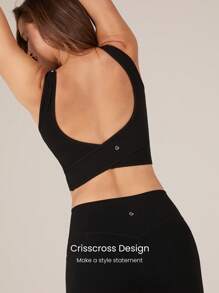 GLOWMODE Featherfit™排氣孔活動交叉背心,輕支撐低衝擊瑜伽日常穿著