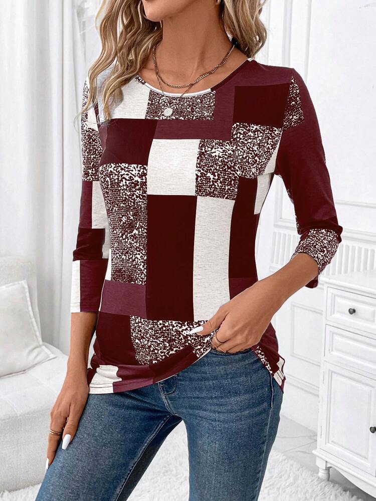 Women's Black Cat Graphic T-Shirt