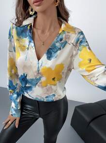 SHEIN Privé Women Elegant Multi-Color Tie-Dye Floral Print Casual Blouse, Suitable For Work And Daily Wear - Multicolor - View 3