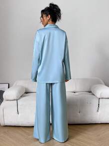 Chiquease Bộ đồ vest rộng rãi bằng vải satin dành cho nữ 2 món - Áo cổ bẻ và quần ống rộng - Màu xanh nhạt - Xem 2