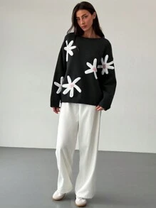 Aloruh Romantic Floral 3D Decor Colorblocked Loose Long Sleeve Warm Cute Sweater For Women - Black - View 4