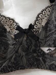 Women's Floral Embroidery Mesh Supportive Adjustable Lingerie Bra - Black - View 4