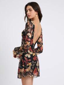 SHEIN EZwear 女士圆领长袖全花卉印花露背短款连衣裙 - 彩色 - 查看 5