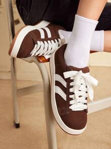 CUCCOO EASI Giày thể thao nữ màu trơn buộc dây phía trước, kiểu dáng thường ngày, phù hợp cho không khí lễ hội năm mới và mùa thu đông. - màu nâu - Xem 4