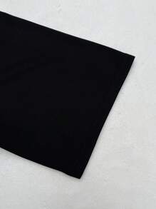 Manfinity EMRG Męska czarna koszulka z krótkim rękawem Fun Graphic Oversized Boxy Fit, prezenty dla chłopaka, odzież uliczna, prezent dla chłopaka - Czarne - Zobacz 4