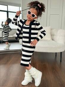 SHEIN Leap Crew 2 件装少女条纹印花长袖开衫和圆领无袖连衣裙套装、毛衣套装 - 黑與白 - 查看 5