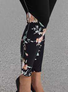 EMERY ROSE Plus Size Women Floral Print Patchwork Leggings For Autumn/Winter,Winter Clothes For Women