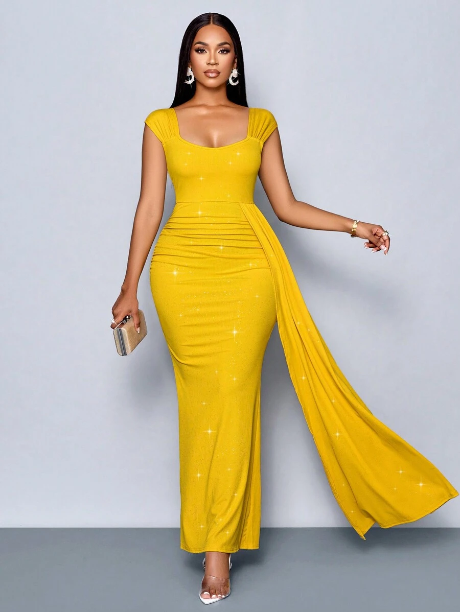 SOLERSUN 纯色心形领口水钻装饰无袖性感连衣裙长款女装 - 黃色 - 查看 1