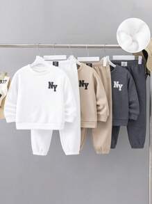 6 件套年轻男童休闲韩版字母印花图案圆领宽松长袖运动衫和宽松罗纹袖口运动裤 2 件套，适合学校、花园、海滩、生日、春季、夏季、秋季、冬季 - 彩色 - 查看 3