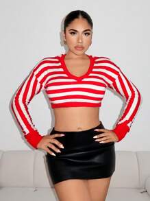 Zolique Striped Hooded Casual Sweater, Minimalist Fashion For Everyday Wear Knit Pullover Fall Winter Outfit - Red and White - View 4