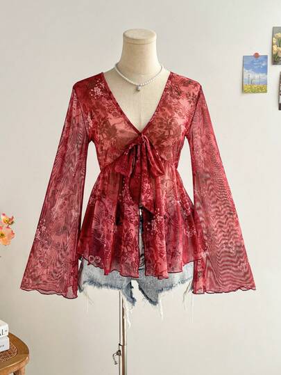 Soleia 复古印花 V 领前系带蝴蝶结喇叭袖不对称下摆上衣，秋冬女装，长袖感恩节女装，圣诞节女装