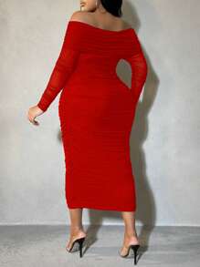 SHEIN SXY Plus Size Women's Solid Color Off Shoulder Long Sleeve Pleated Slim Fit Elegant Dress