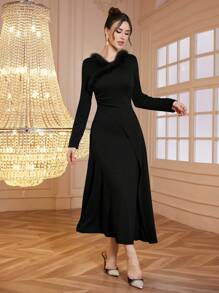 Modelyn 1 件女式纹理毛绒边优雅长裙，秋冬季长款女装 - 黑色 - 查看 3