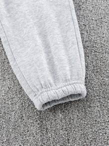 SHEIN Leap Crew Bộ 3 quần dài ống rộng thoải mái màu trơn cạp trung có dây rút cho bé trai, mua 2 tặng 1, thích hợp cho du lịch, đi học, tụ họp hàng ngày, mùa thu/đông, tựu trường, mùa thu, dáng rộng, quần áo trẻ em bé trai, bộ, áo nỉ cổ tròn - Nhiều màu - Xem 3