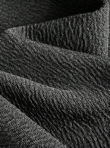 SHEIN Frenchy مجموعة المرأة ذات الحجم الكبير: ملابس علوية بياقة مربعة بدون أكمام وتنورة بخصر منتفخ مع ملابس علوية محبوك أبيض، ملابس كاجوال عصرية متناسقة