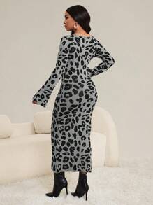 SHEIN Lady Vestido de suéter largo para mujer con estampado de leopardo y mangas partidas, adecuado para primavera y verano en el trabajo