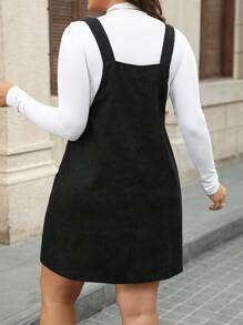 SHEIN LUNE 大码女式黑色灯芯绒连衣裙，带口袋和可调节肩带，女士连衣裙，Barnfit 感恩节服装，女士新年服装，冬季连衣裙，冬季服装，女士狂欢服装，毛衣裙 - 黑色 - 查看 2