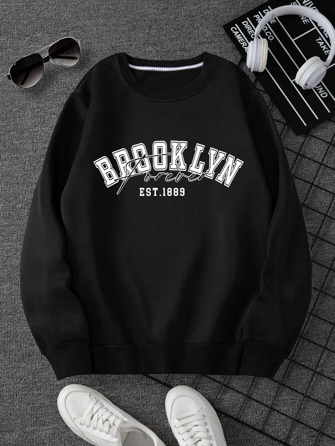 Manfinity Dauomo Men's Letter Print Crewneck Casual Everyday Sweatshirt