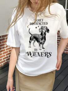 SHEIN Unity 女士休闲趣味腊肠犬印花宽松短袖圆领 T 恤图案 T 恤女式上衣 - 白色 - 查看 1