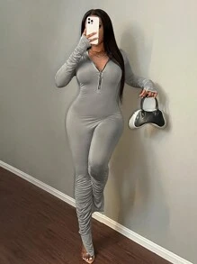 Slaydiva Fashionable Basic Solid Color V-Neck Skinny Jumpsuit - Grey - View 5