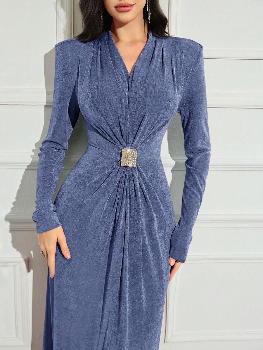 Modelyn Vestido elegante de manga larga con cuello en V y diseño de volantes y rhinestones, vestido largo de noche de unicolor para mujeres - Neblina azul - Ver 1