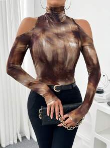 SHEIN Essnce Holiday Sparkly Elegant Black Christmas Tshirt Women Camiseta Manga Larga  Turtleneck Pile Neck Sequins Off The Shoulder Long Sleeves Christmas Women Tops Going Out Tops Vacation Tops For Christmas Our Tops Women Turtleneck Off The Shoulder Long Sleeves Simple T-Shirt For Casual Everyday Wear