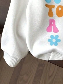 SHEIN Bluza z kapturem dla młodej dziewczyny, nowa bluza z kapturem na jesień/zimę z okrągłym dekoltem, biała, luźny, wygodny, swobodny krój, uroczy cyfrowy nadruk kwiatowy i wzór literniczy, kampus, ulica, odzież sportowa, pasujące stroje rodzinne