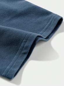 Manfinity EMRG Men's Casual Slogan Print Round Neck Short Sleeve T-Shirt