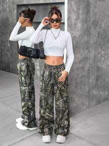 SHEIN Teen Girl Fashion Casual Branch Print Flap Pocket Cargo Denim Jeans - Multicolor - View 4