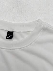 Manfinity EMRG Camiseta casual de cuello redondo de manga corta con estampado de eslogan y personaje de dibujos animados para hombres