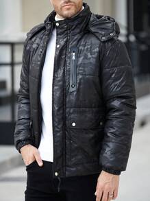 Manfinity Homme Chaqueta con cremallera y capucha con estampado de camuflaje texturizado en negro para hombre, con bolsillos con cordón, para otoño/invierno, ropa de hombre de otoño e invierno, abrigo de camuflaje