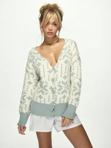 MISSGUIDED Fuzzy Knit Button Front Cardigan Slouchy Drop Shoulder V Neck Sweater Winter Snowflake Pattern Cozy Holiday Casual Loungewear - Multicolor - View 6