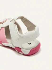 Cozy Pixies 1 par Sandalias deslizantes de niña de dos tonos, versátiles, retro, casuales y cómodas para el verano